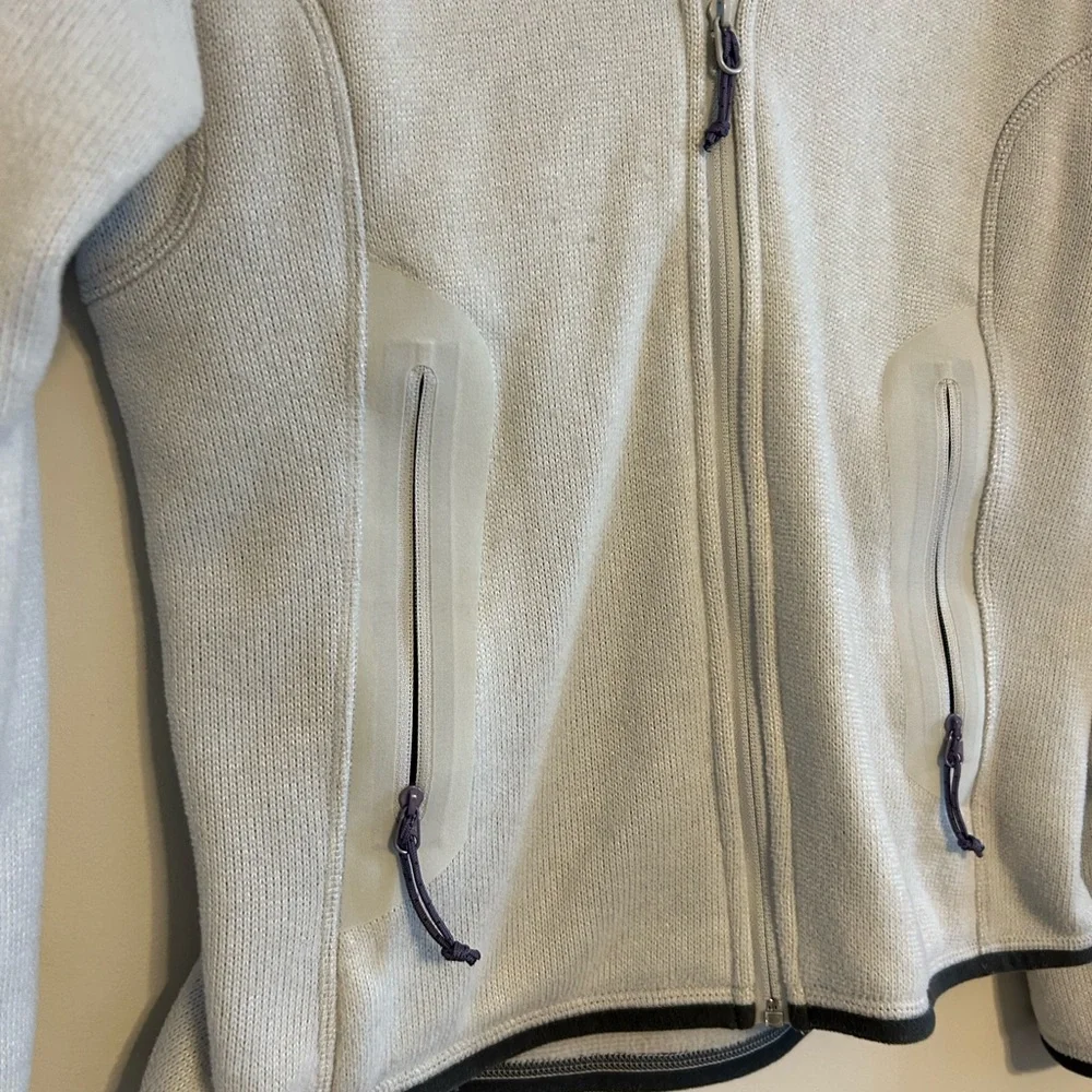 Arcteryx Women’s Zip Up Jacket - Picture 3 of 6